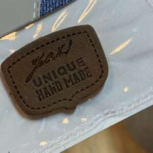Unique Handmade – lederen label – bruin