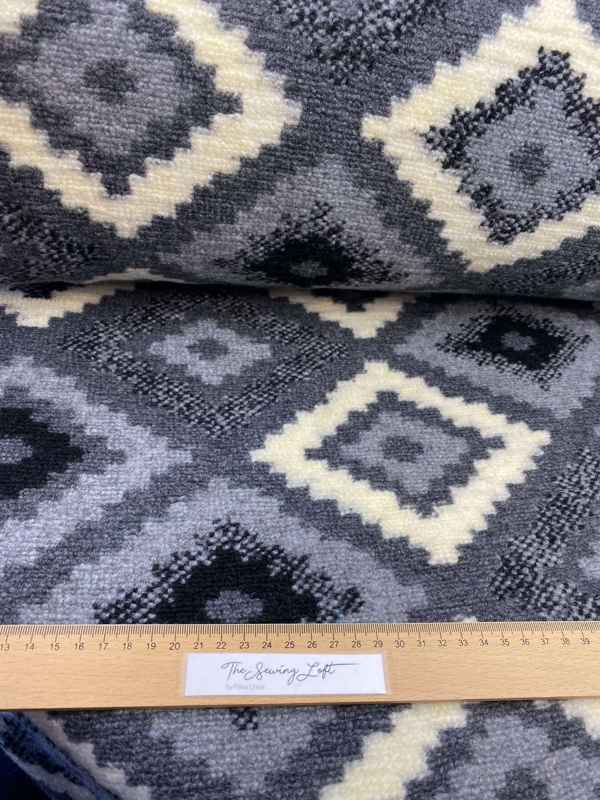 Aztec Grey -wol knit