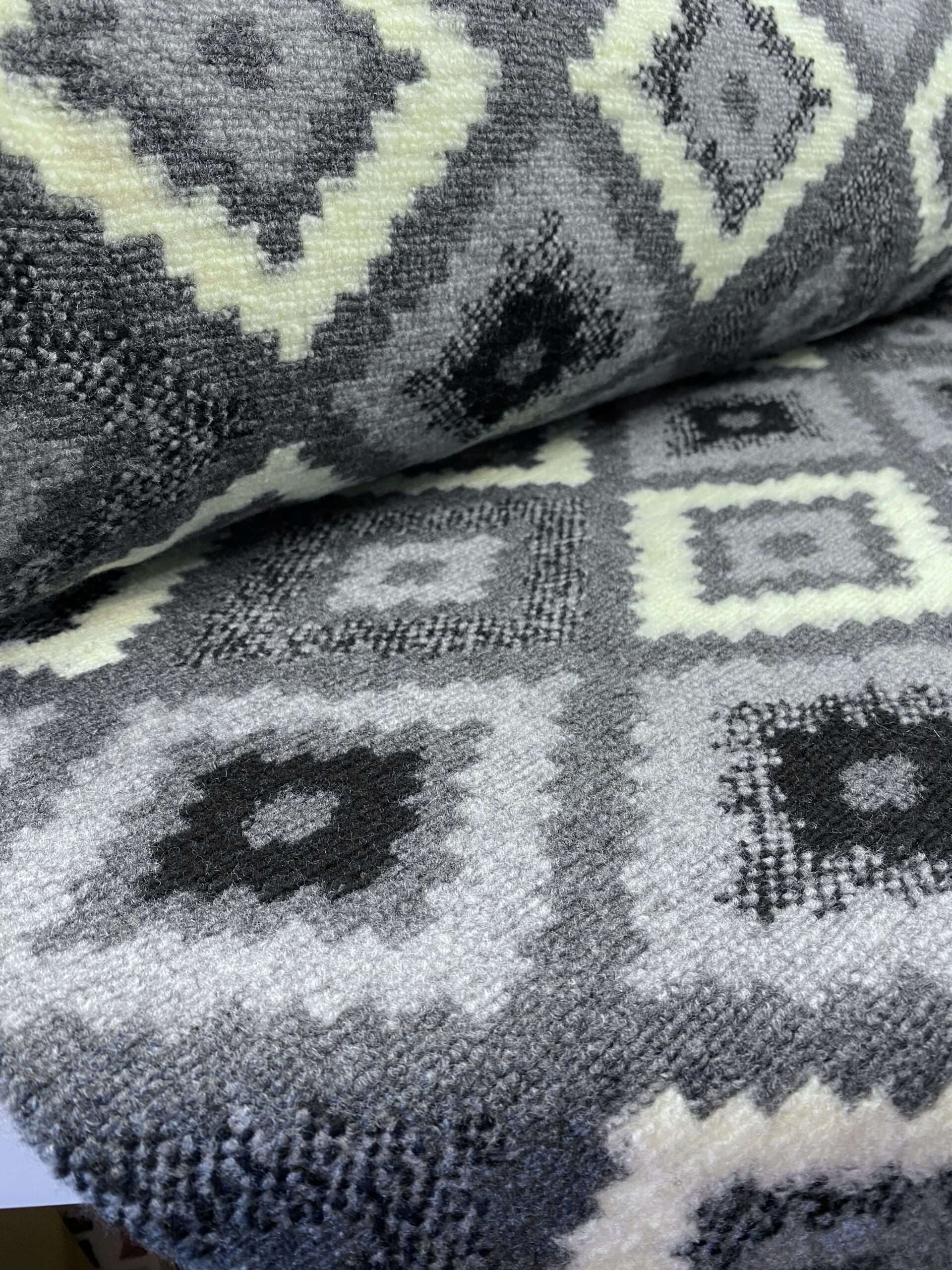 Aztec Grey -wol knit