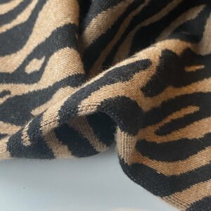 Soft Touch stripes – Comfy Tricot COUPON 80CM