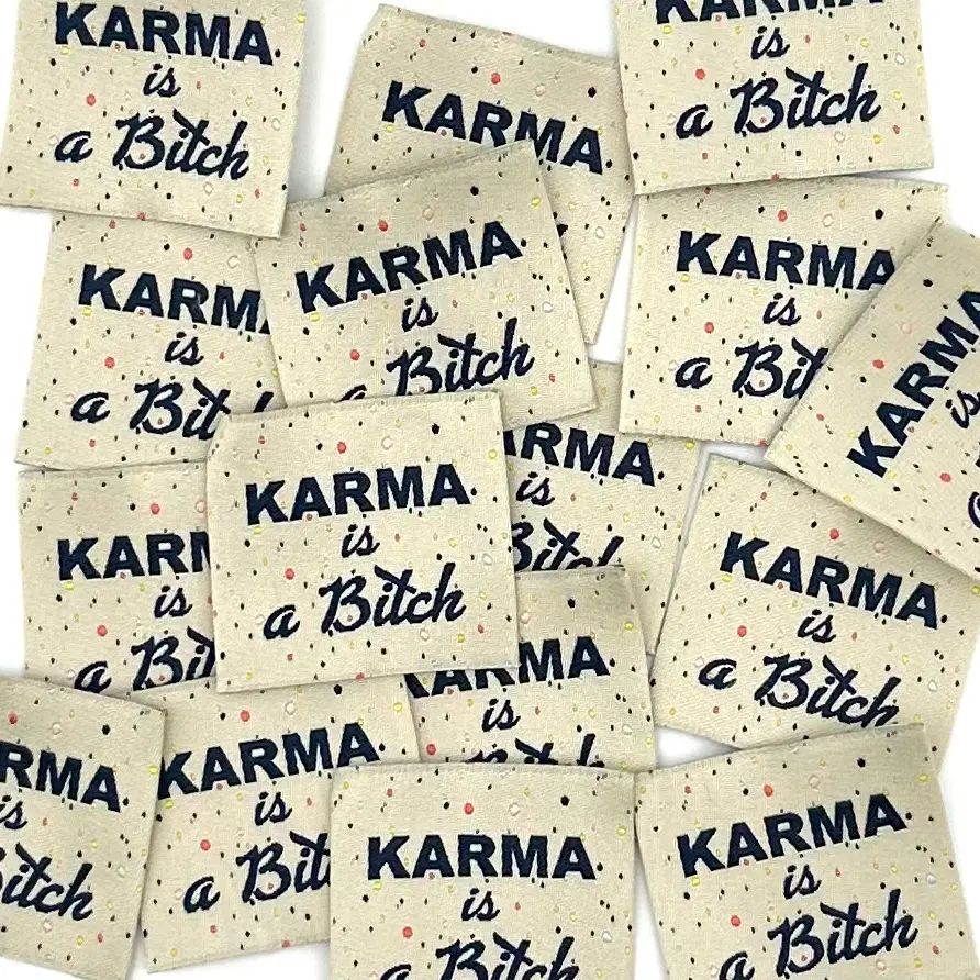 KARMA is a bitch - Naailabel per stuk