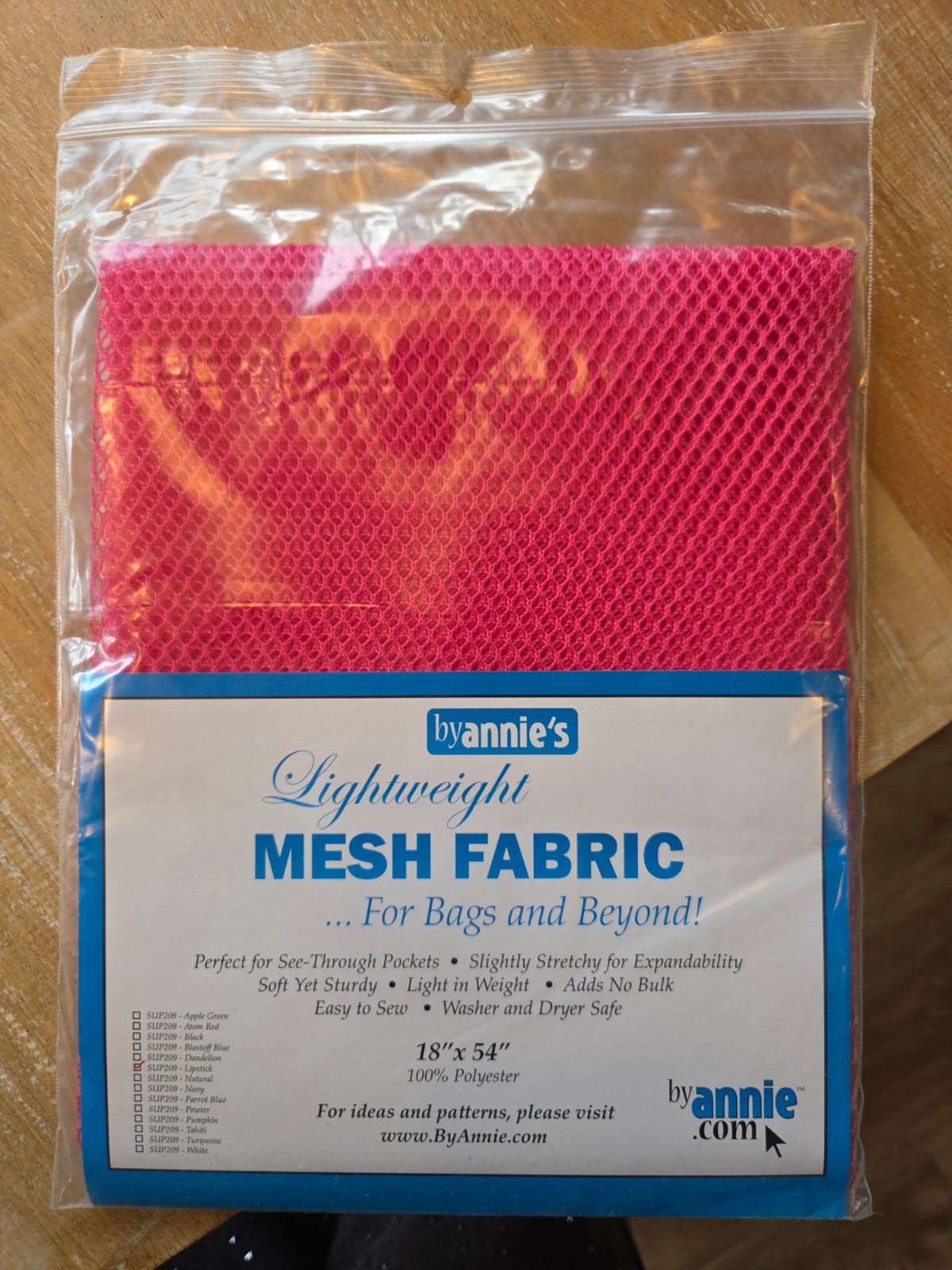 Lipstick - Polyester Mesh