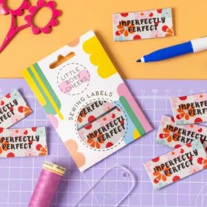 Imperfectly Perfect – Set van 6 geweven labels