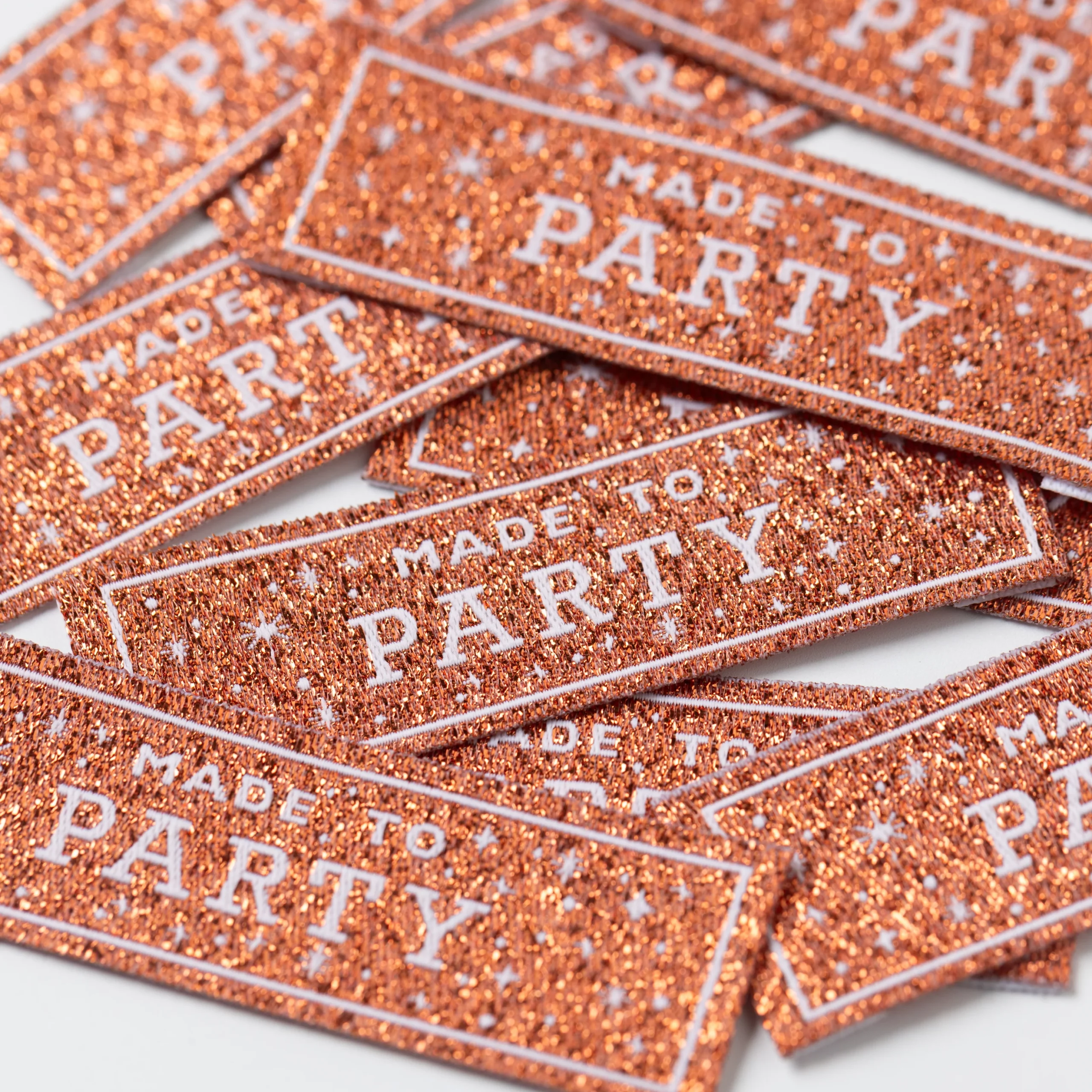 Made to party - Set van 6 geweven labels