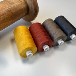 The Power Of Yellow – Set van 4 x Coats Epic 1000m – Hoogwaardig atelier naaigaren