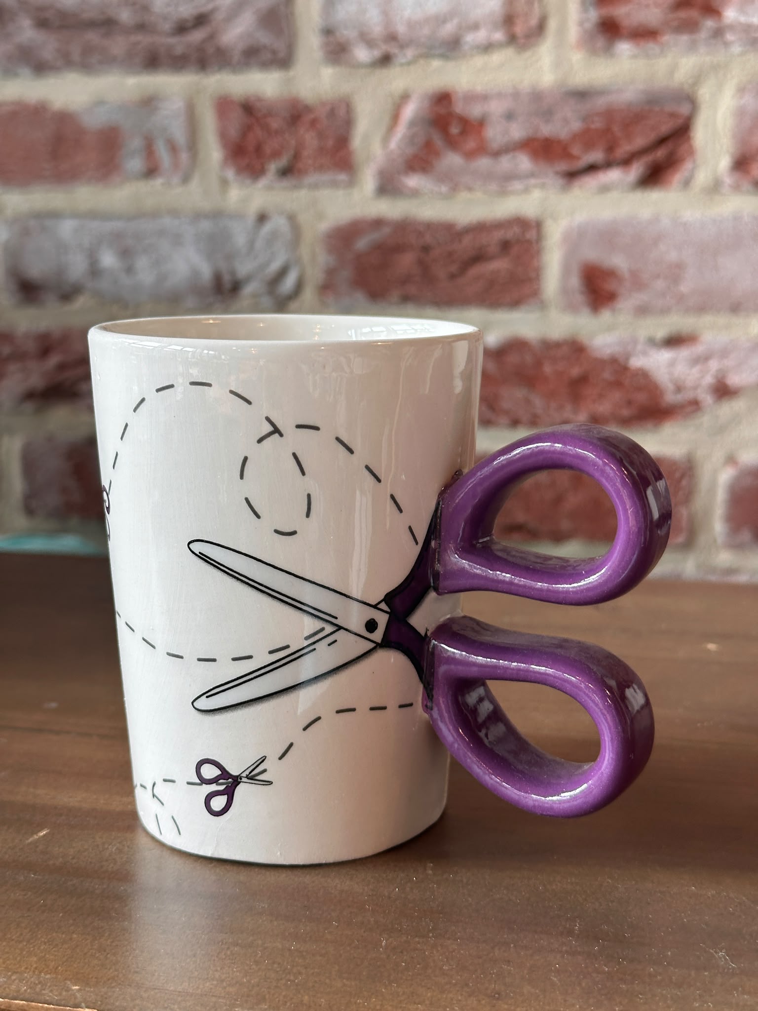 Scissors shaped handle mug - mok