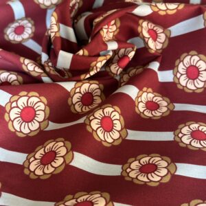 Burgundy Blossom – Popeline Katoen