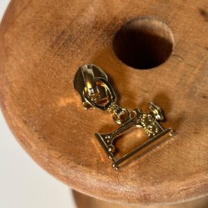 naaimachine – goud – schuiver voor SPIRAAL rits 6mm
