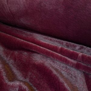 Deep Burgundy Wild – Faux Fur Mantelstof